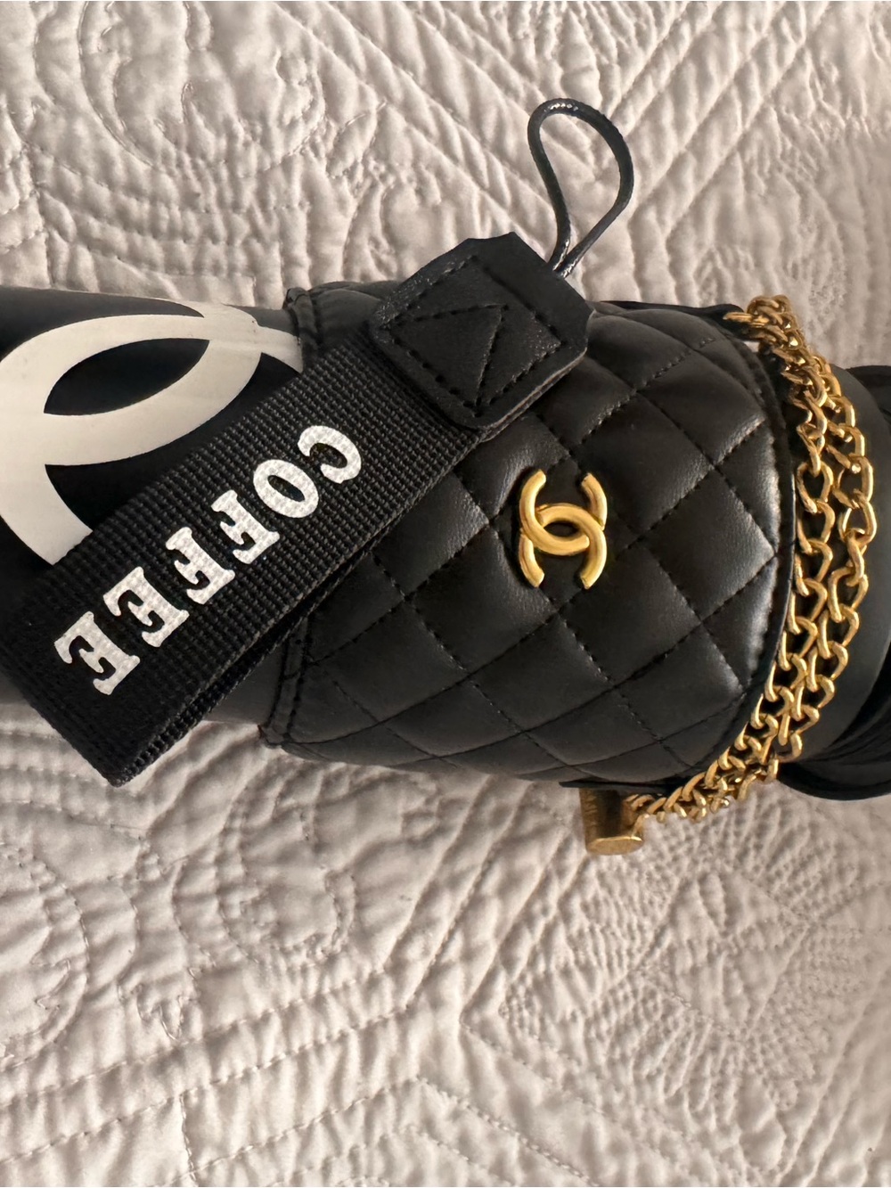 CHANEL Black Quilted Leather Chain Crossbody Cup Holder with Gold CC - Picture 2 of 9